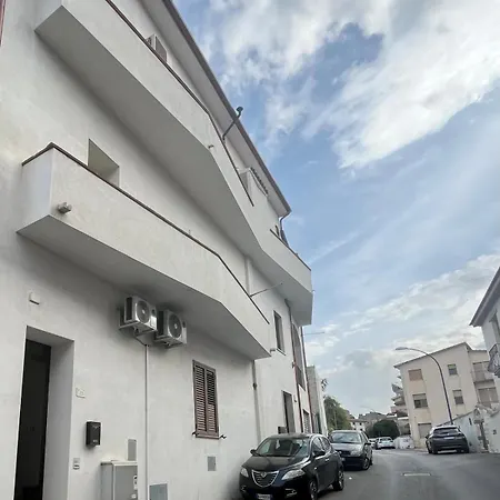 アパート Civico 16 *